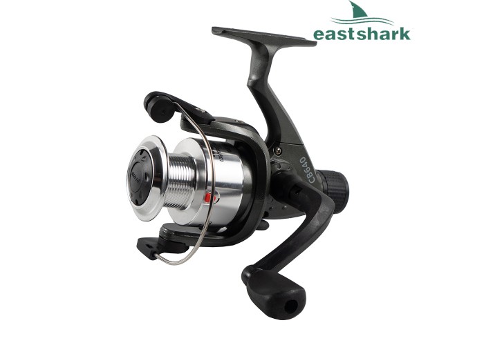 Катушка Cobra Green A металлическая шпуля  6п