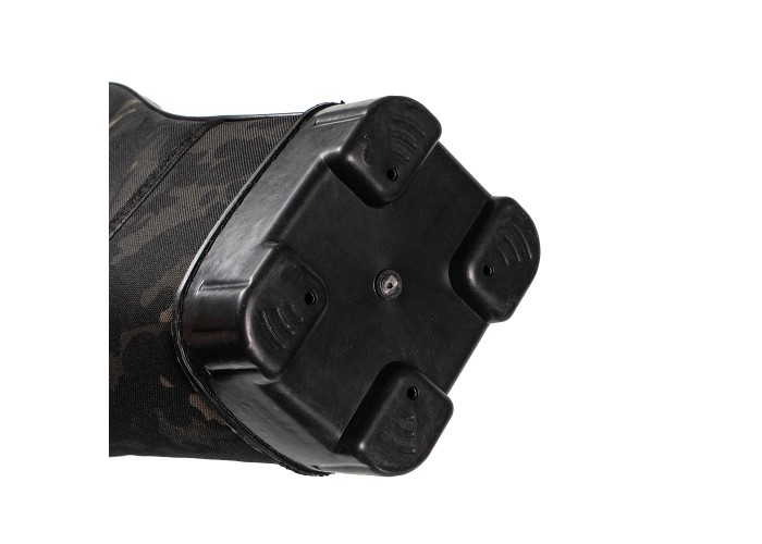 Чехол EastShark жесткий CAMO 2 секции 1.35м